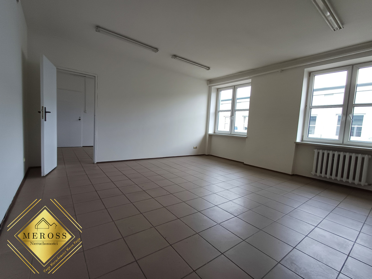 Komercyjny na wynajem