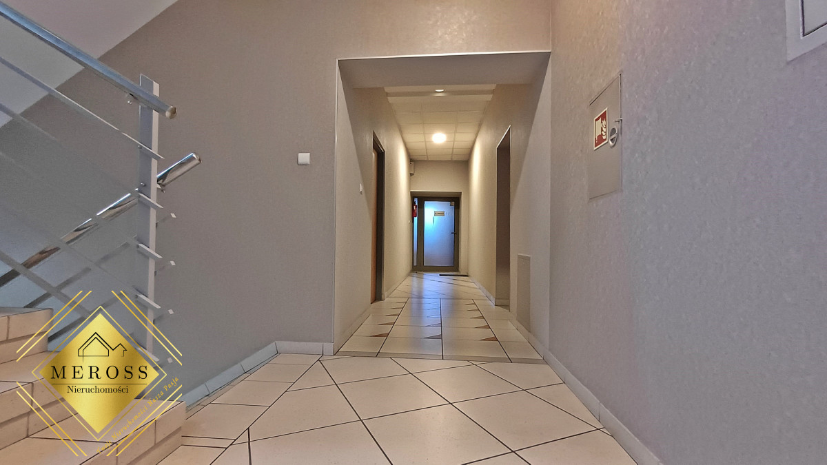 Komercyjny na wynajem