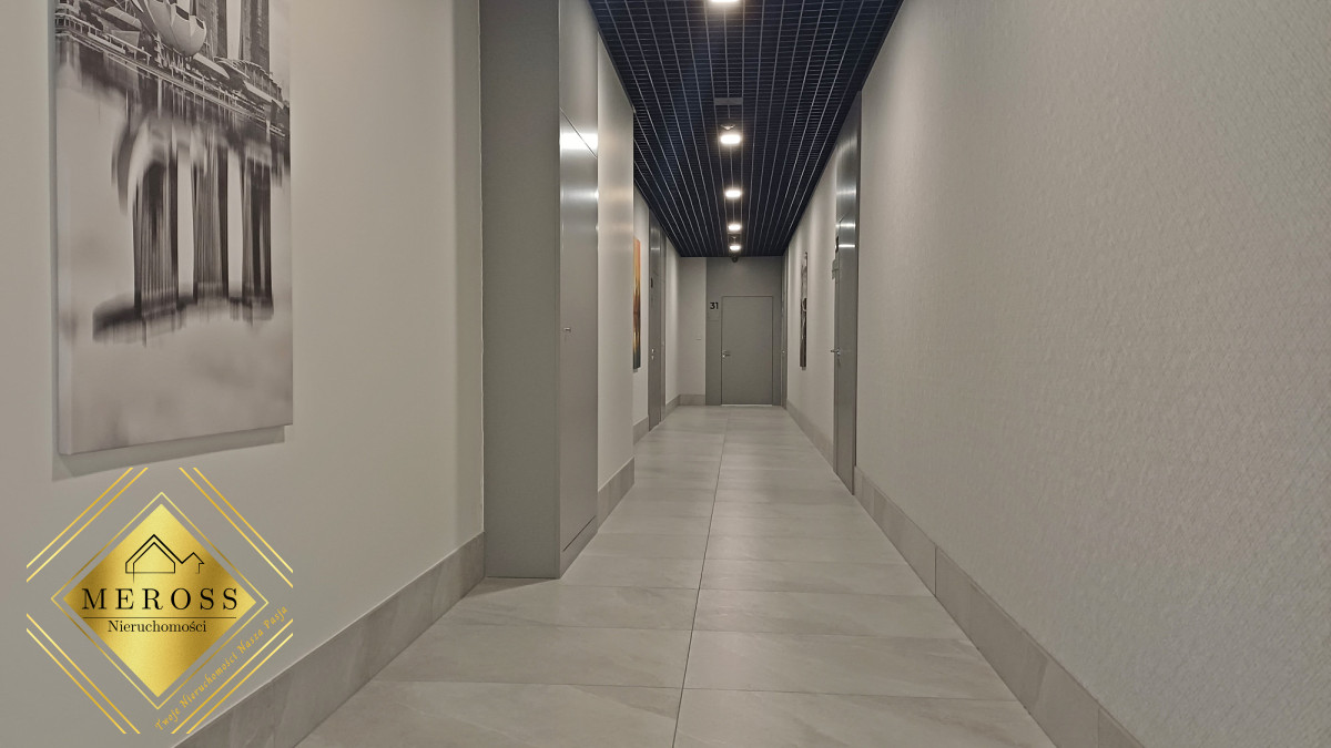 Komercyjny na sprzedaż