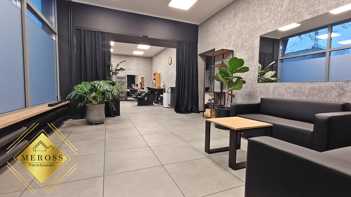 Komercyjny na wynajem