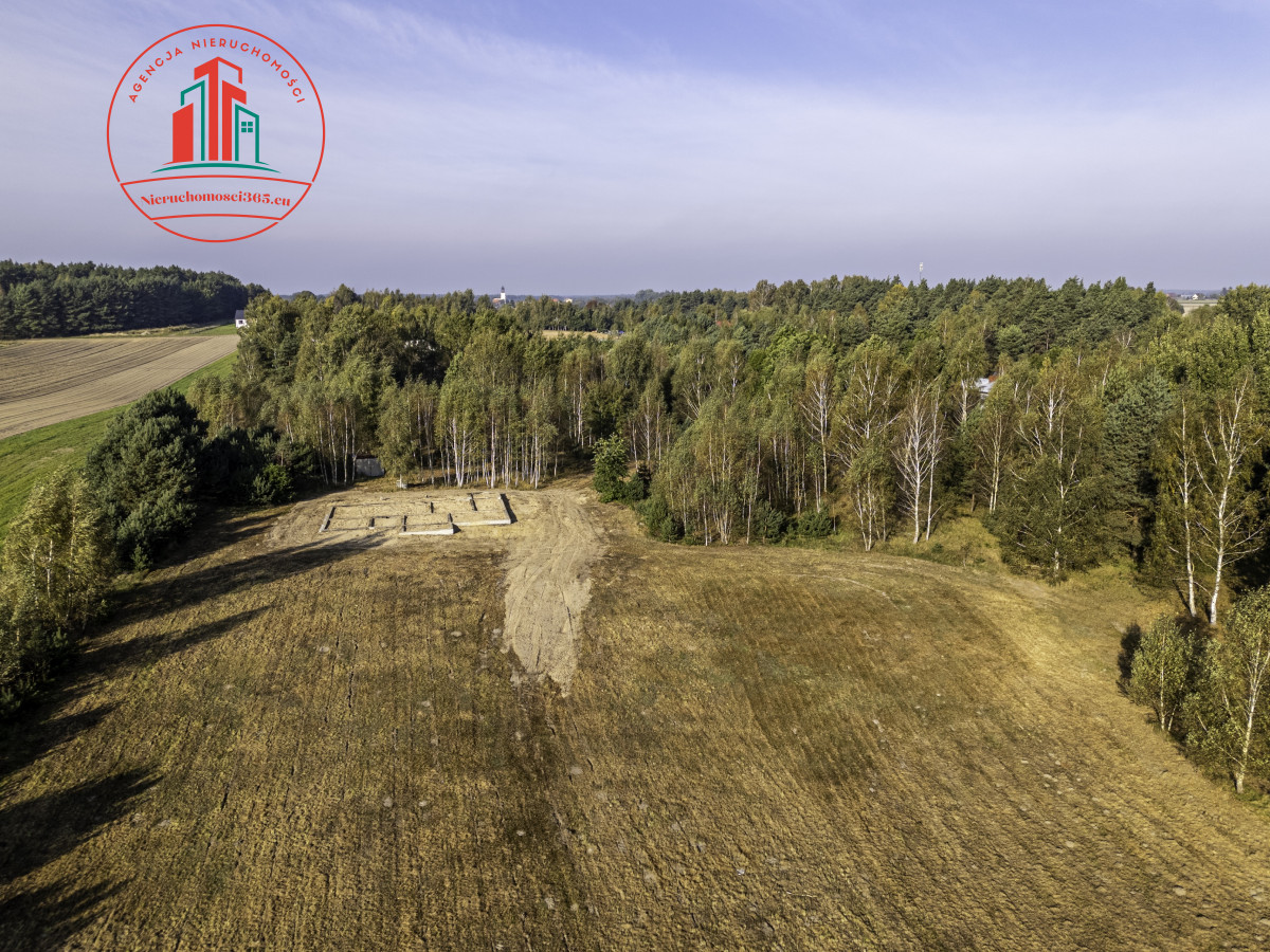 Działka na sprzedaż