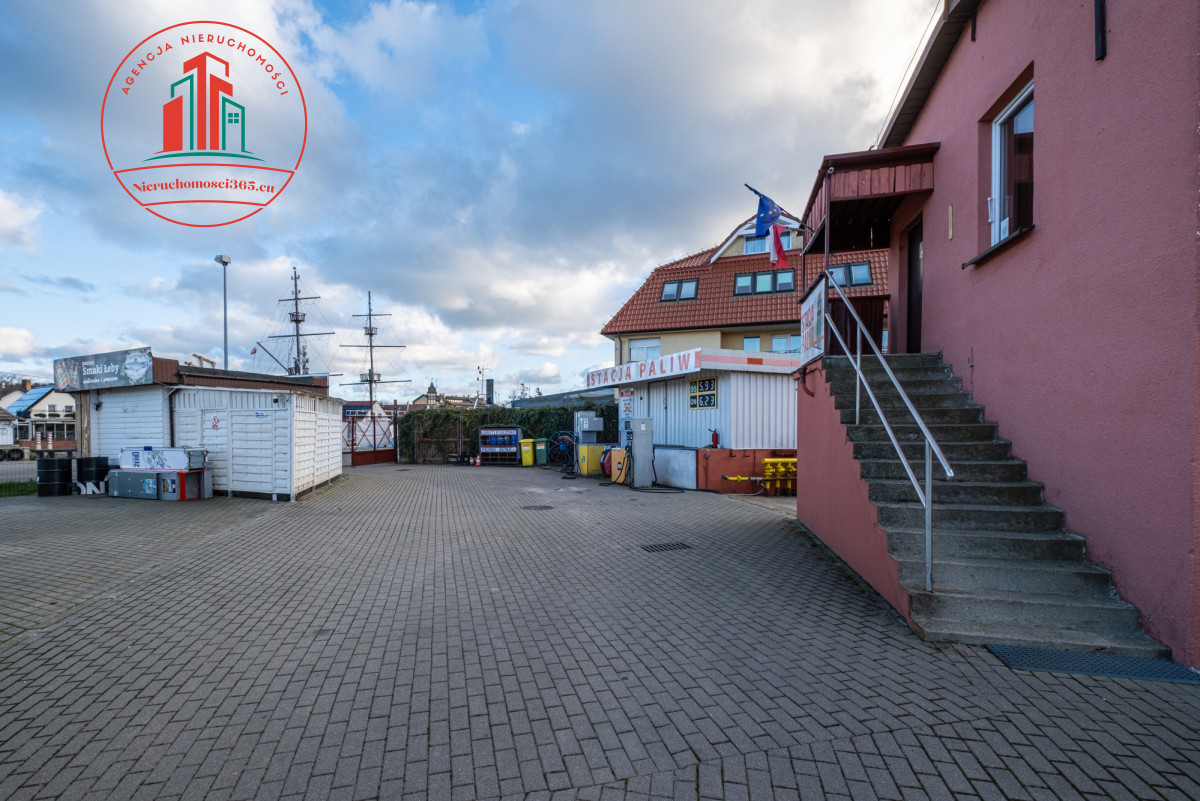 Komercyjny na sprzedaż