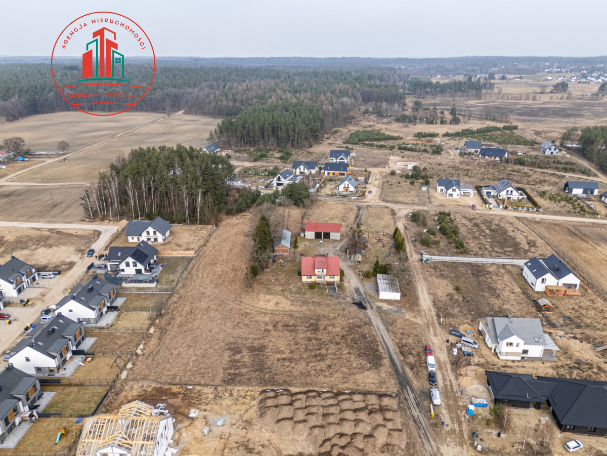 Działka na sprzedaż