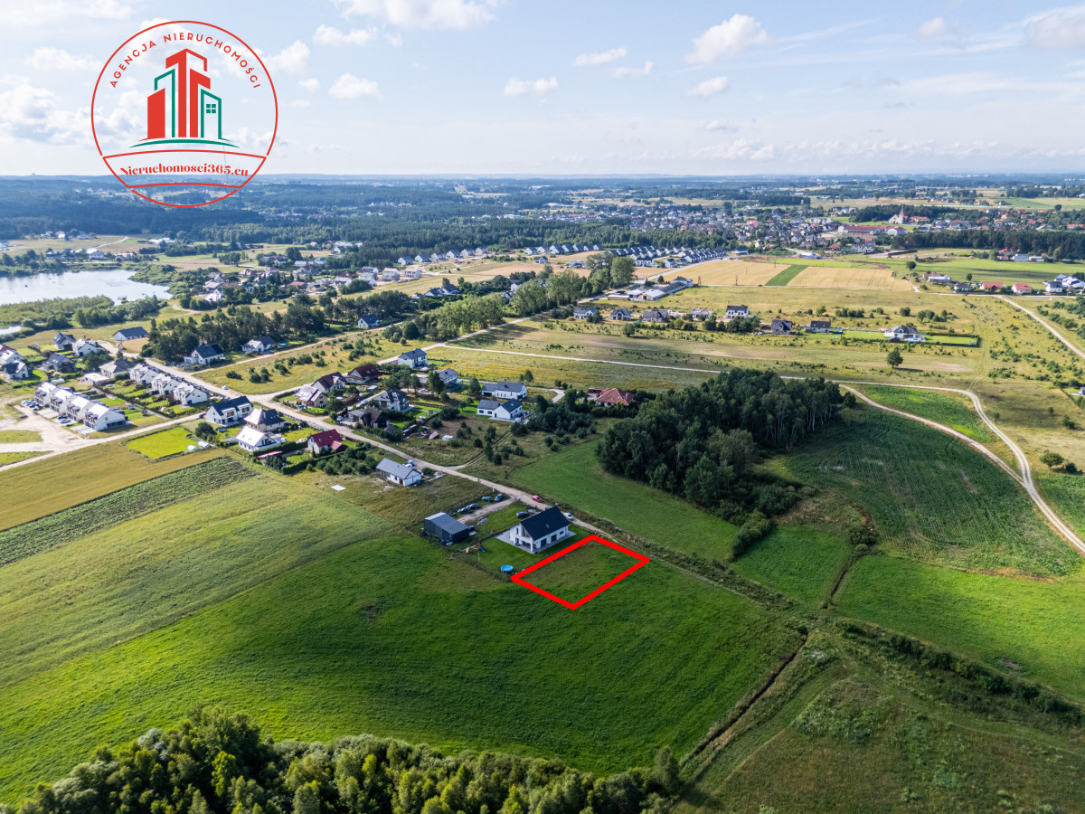 Działka na sprzedaż