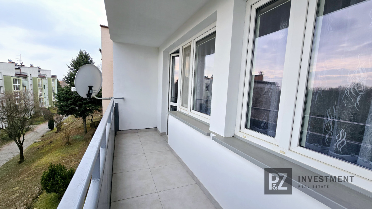 Mieszkanie 3 pokojowe z balkonem do zamieszkania