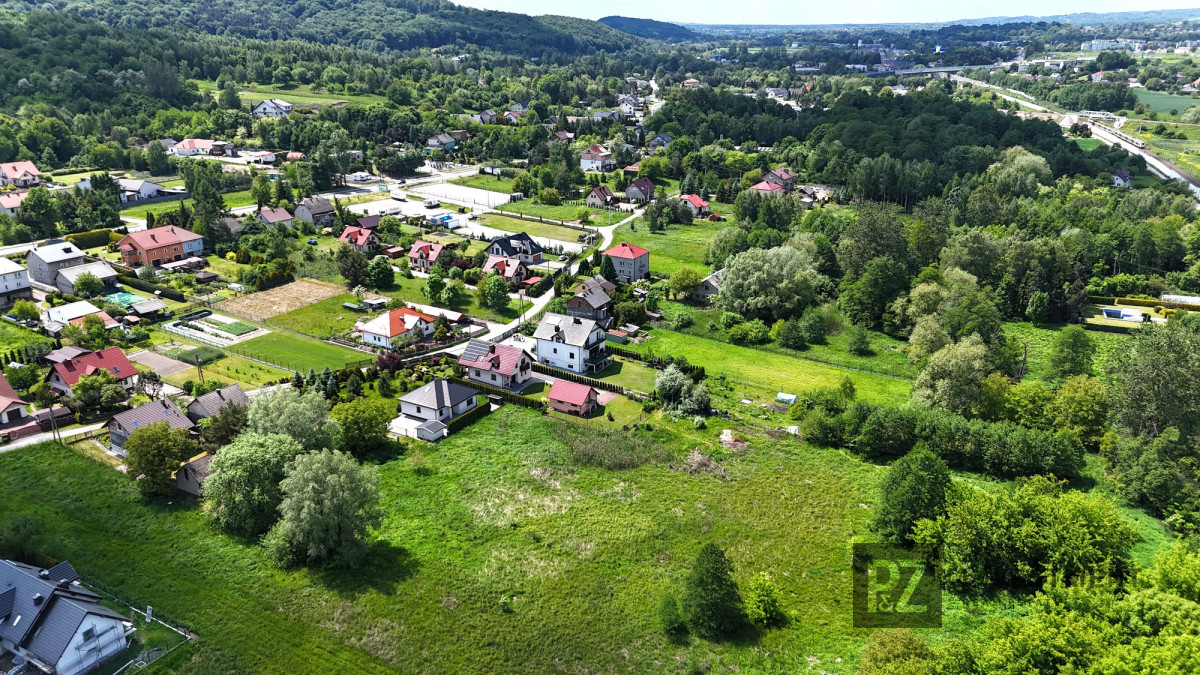 Działka w bardzo dobrej lokalizacji!