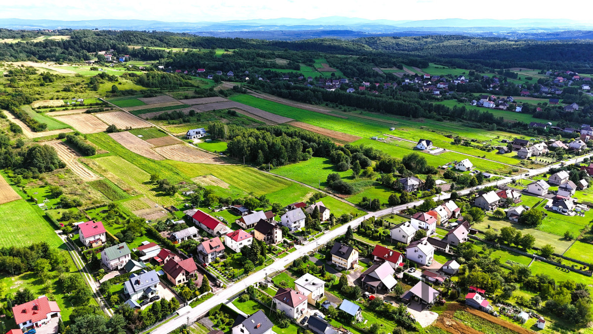 Działka budowlana z malowniczym widokiem
