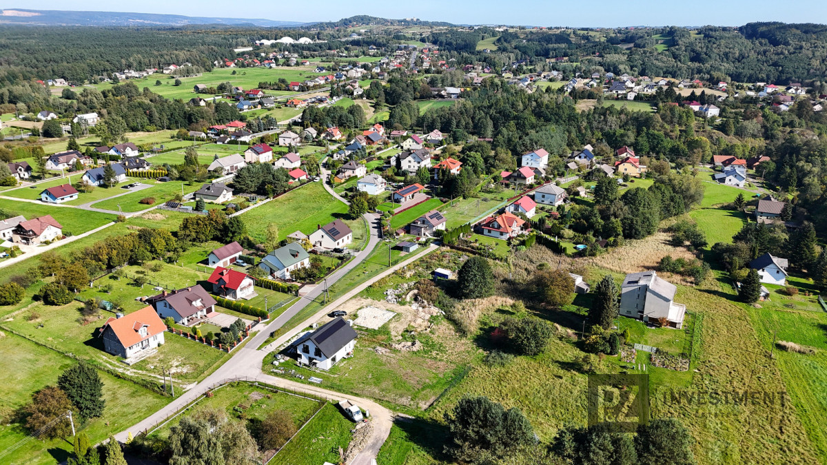 Nowoczesne domy na dużej działce w dobrej cenie