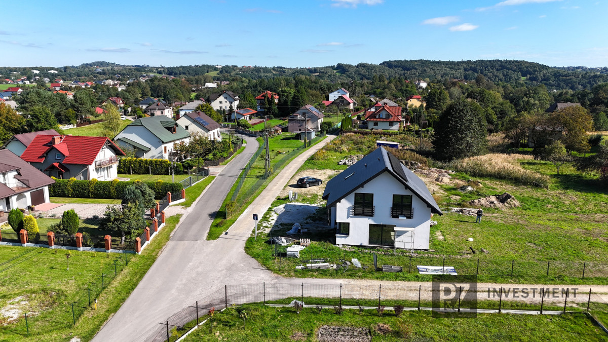 Nowoczesne domy na dużej działce w dobrej cenie