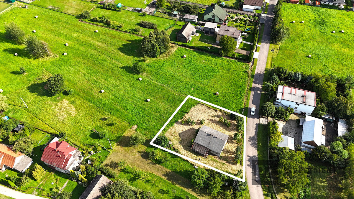 Dom do remontu w dobrej lokalizacji!