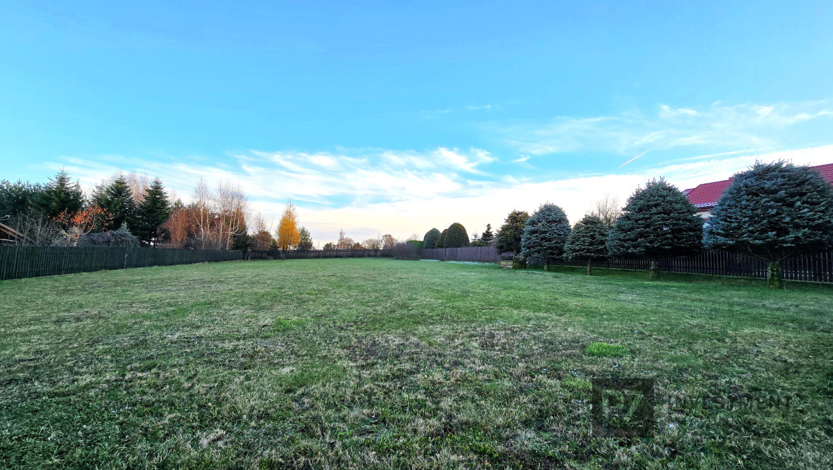 Atrakcyjna działka z mediami blisko Krzeszowic