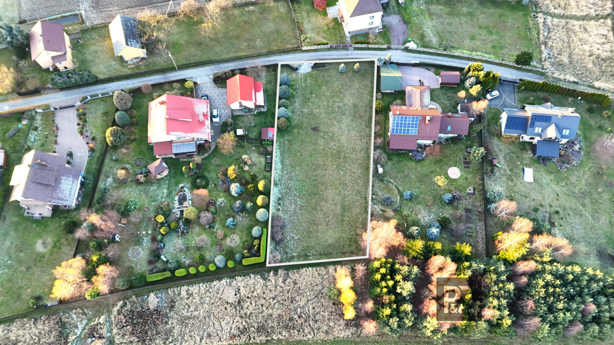 Atrakcyjna działka z mediami blisko Krzeszowic