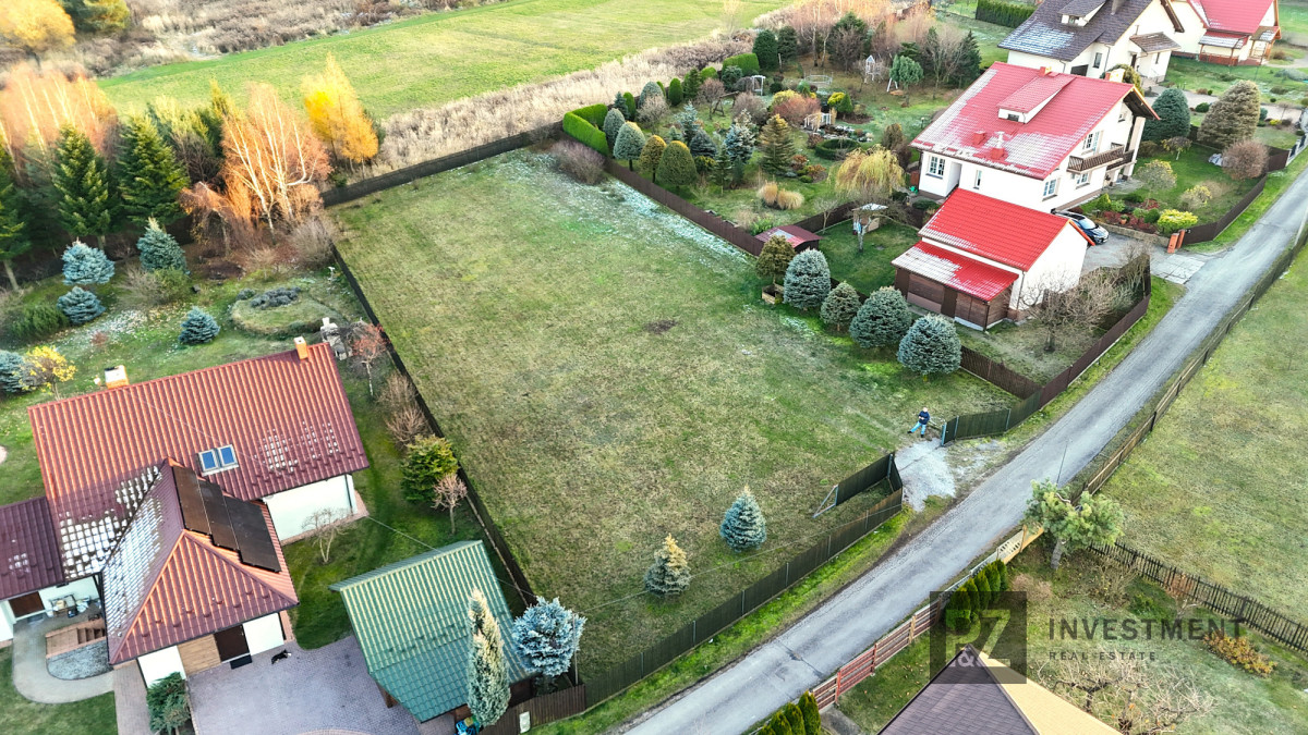 Atrakcyjna działka z mediami blisko Krzeszowic