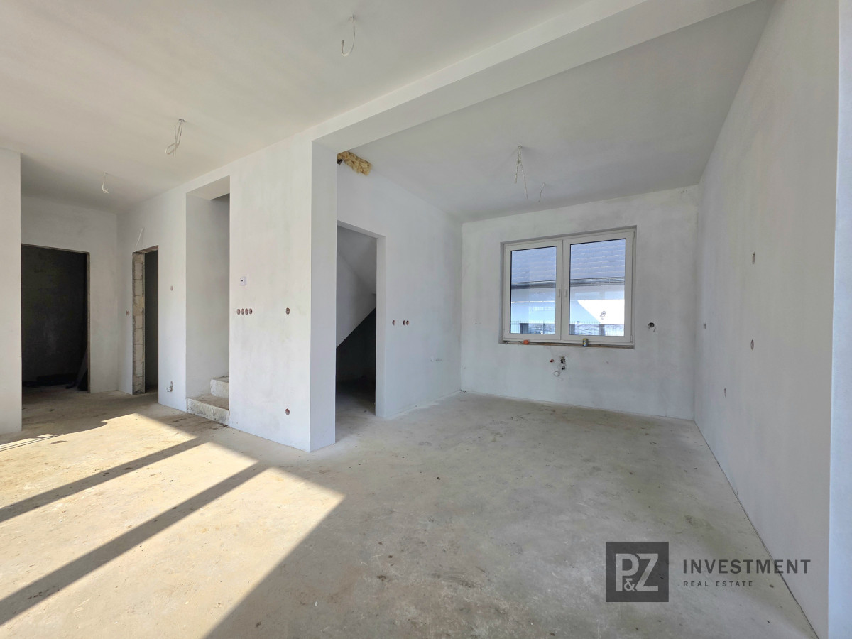 Atrakcyjny dom wolnostojący w stanie deweloperskim