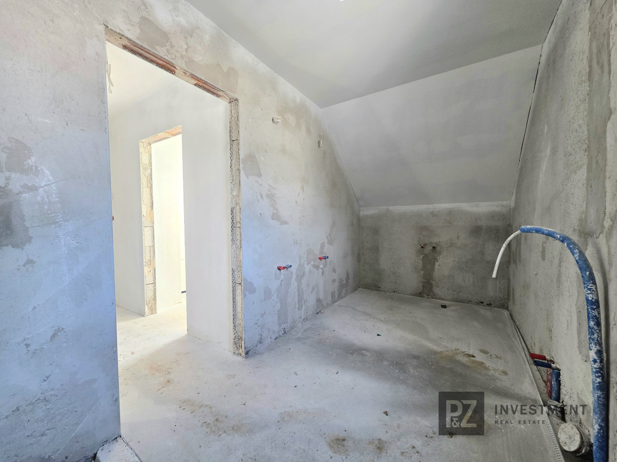 Atrakcyjny dom wolnostojący w stanie deweloperskim