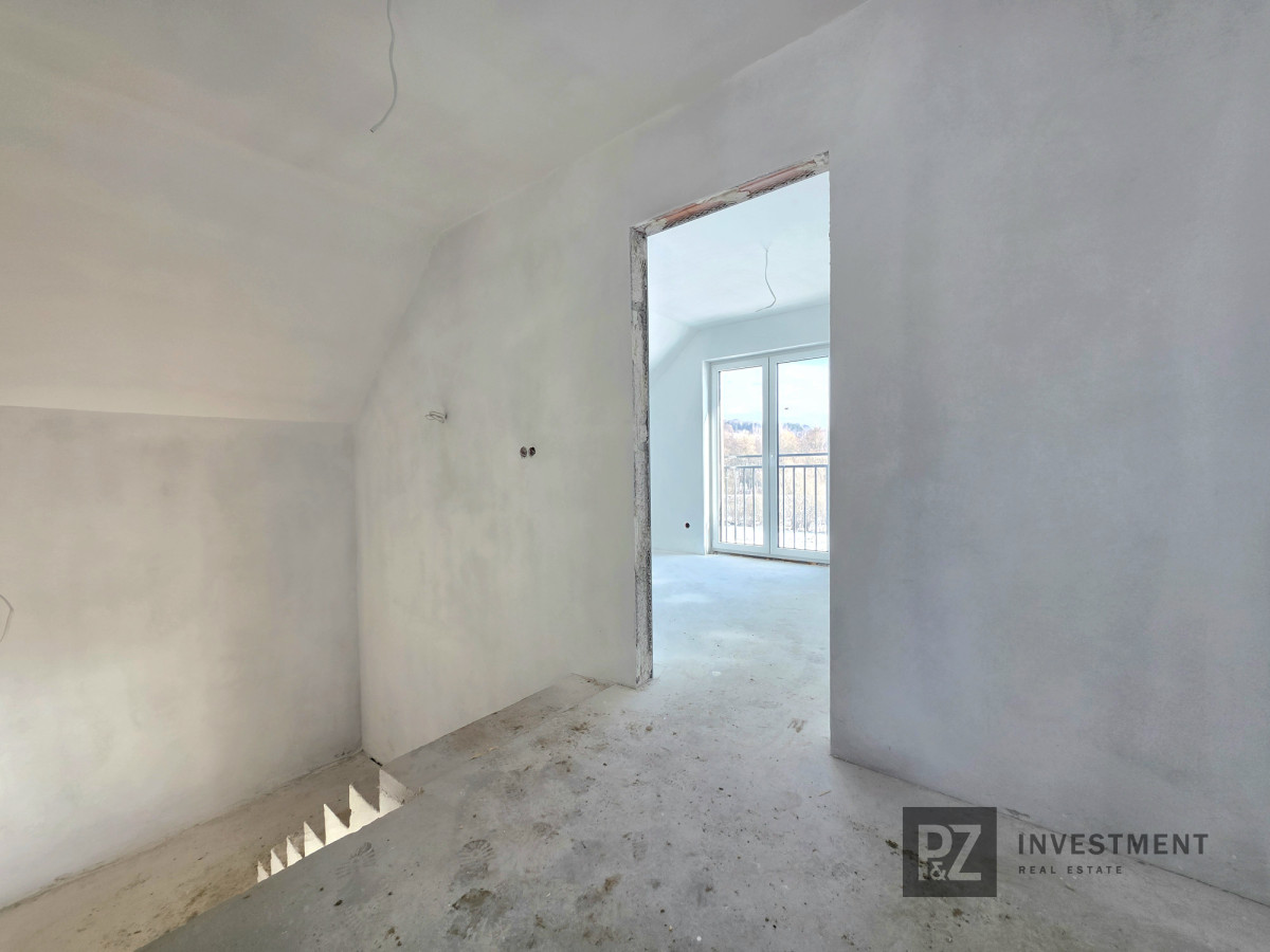 Atrakcyjny dom wolnostojący w stanie deweloperskim