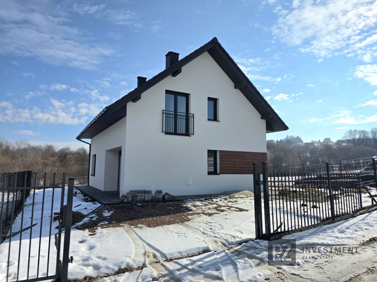 Atrakcyjny dom wolnostojący w stanie deweloperskim