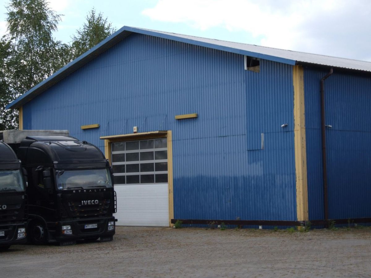 Komercyjny na sprzedaż