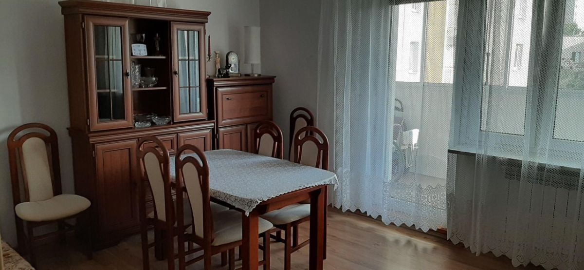 Mieszkanie na sprzedaż