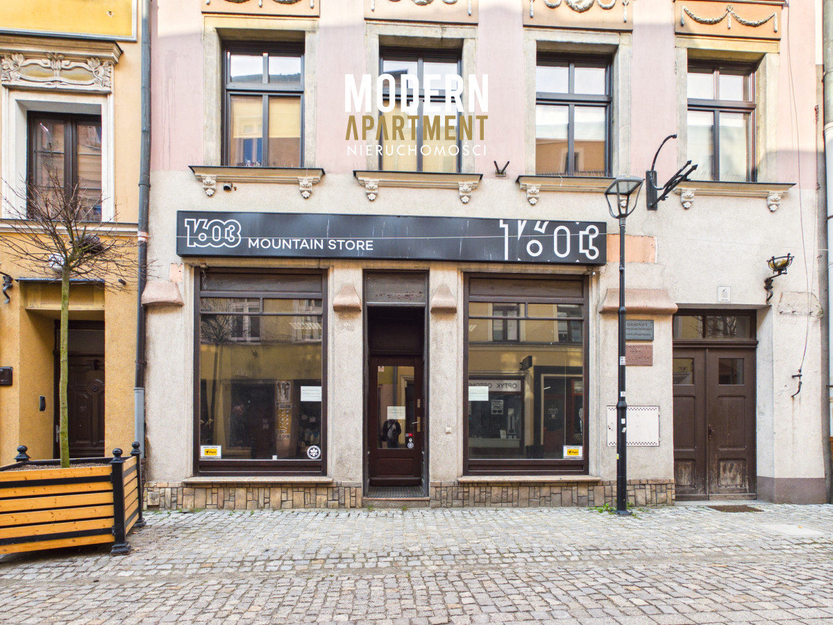 Komercyjny na sprzedaż