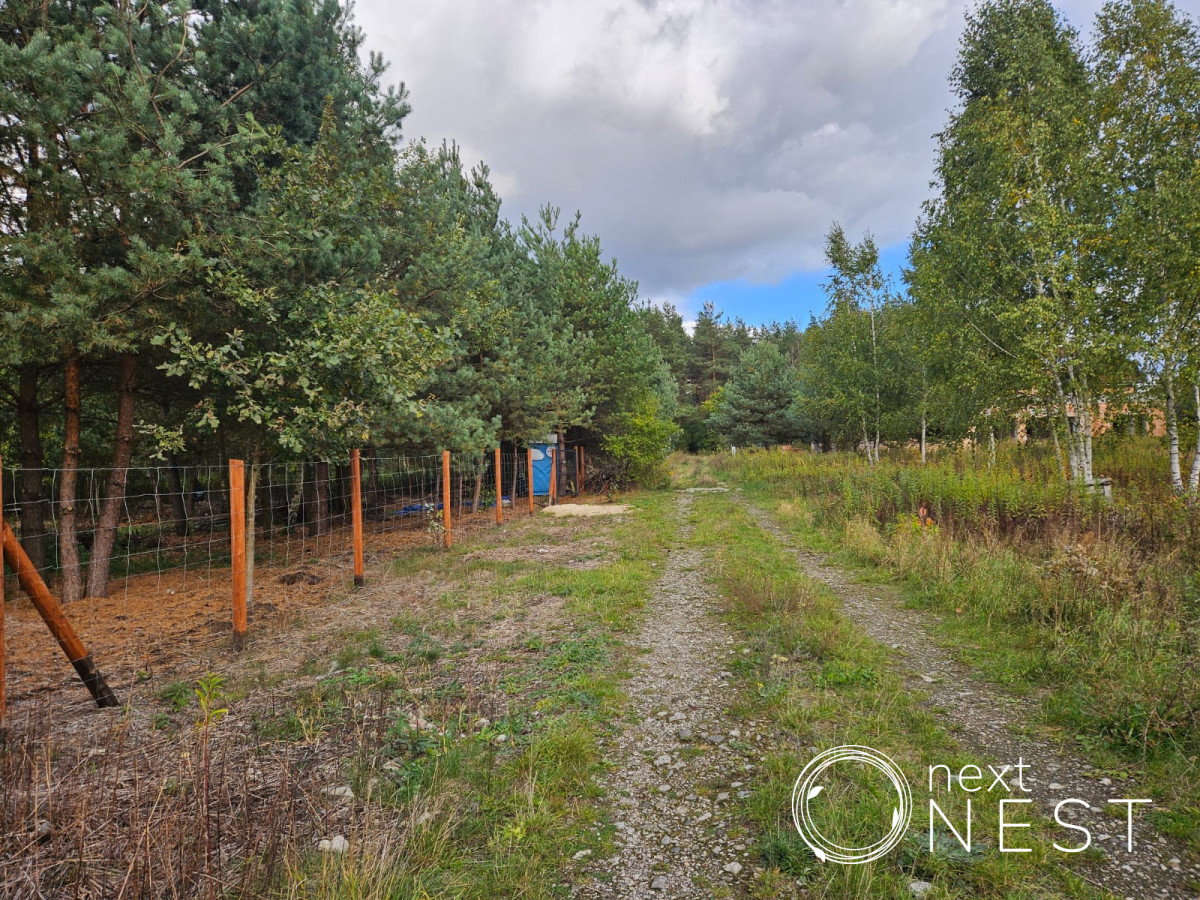 Działka na sprzedaż