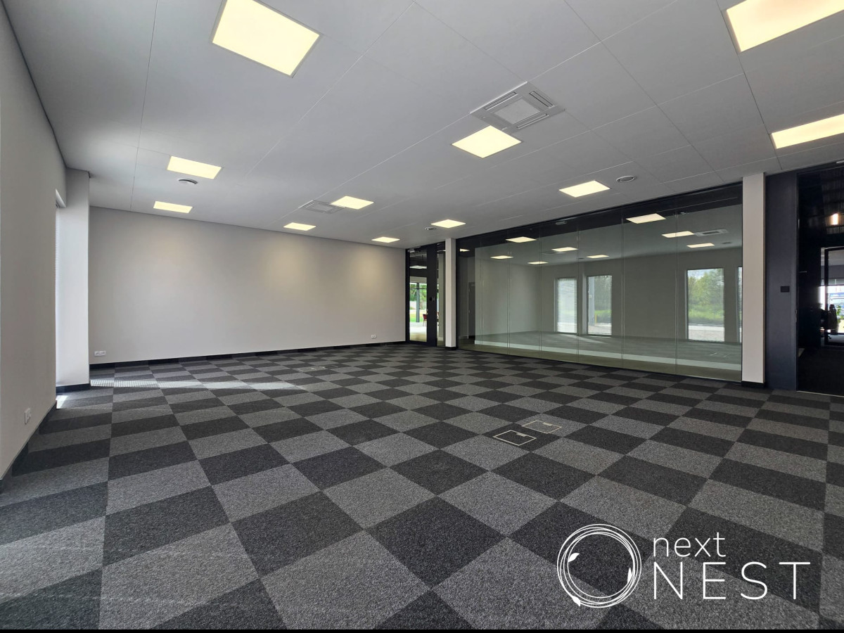 Komercyjny na wynajem