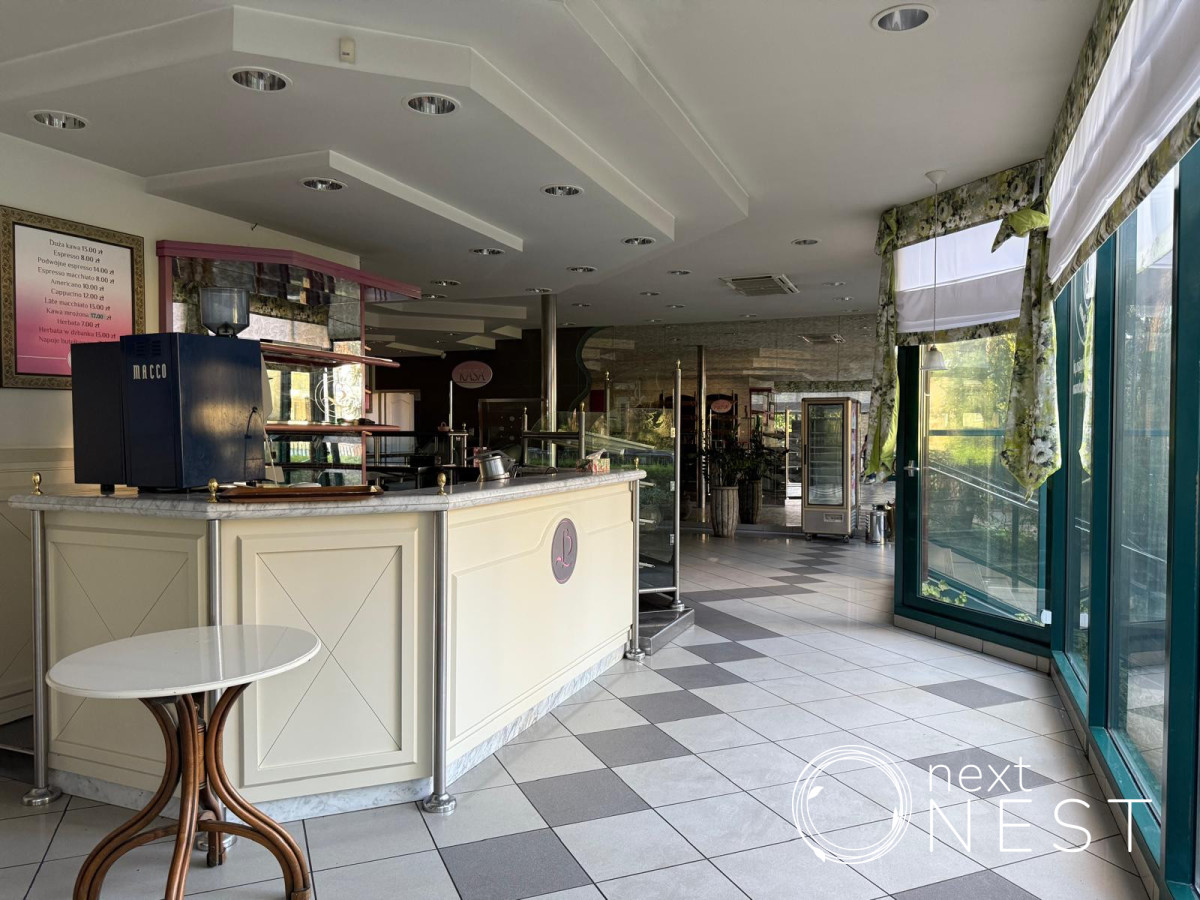 Komercyjny na sprzedaż