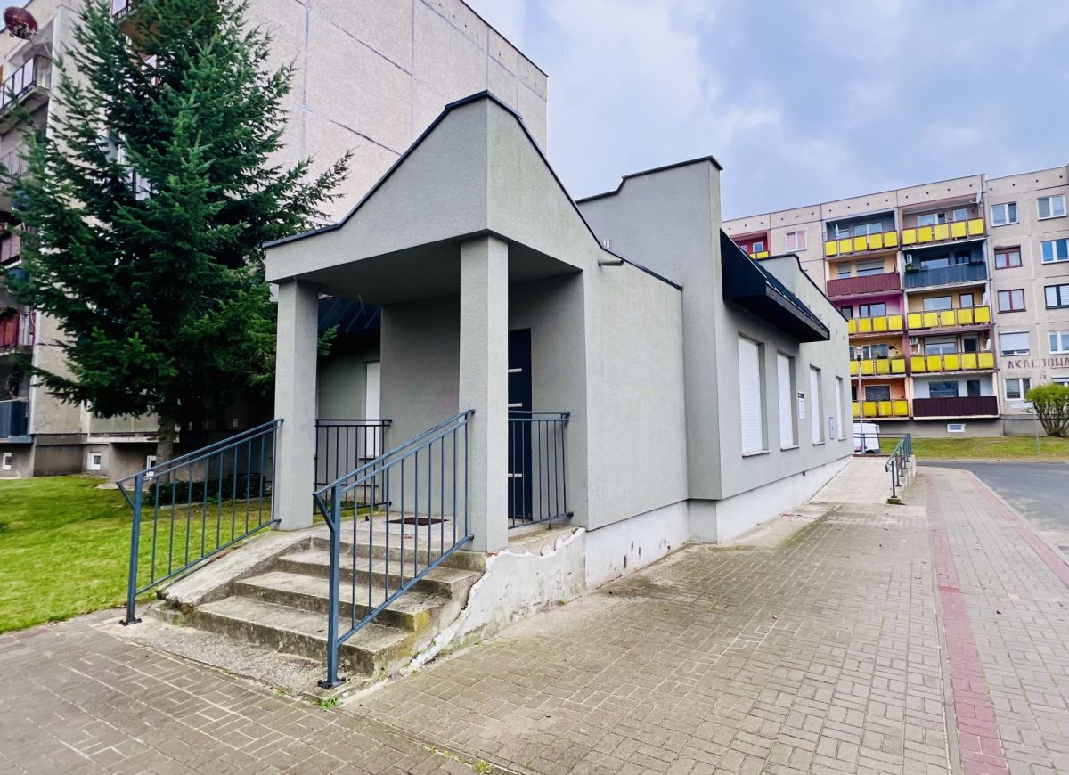 Komercyjny na sprzedaż