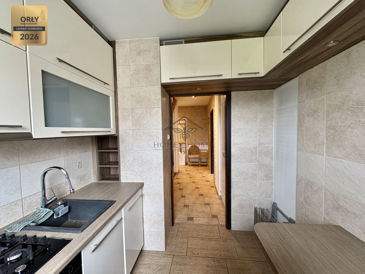 Dwupoziomowe + Poddasze Balkon Las Duża Piwnica — zdjęcie 3