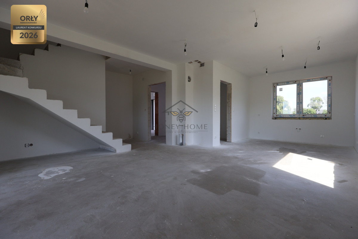 Dom wolnostojący z garażem | działka 1100 m2 — zdjęcie 5
