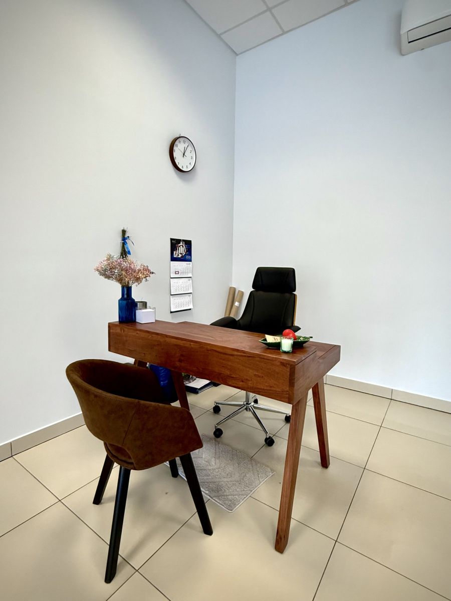 Komercyjny na wynajem