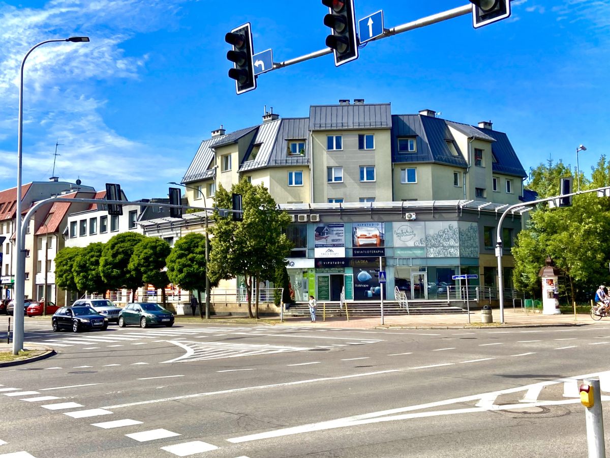 Komercyjny na wynajem