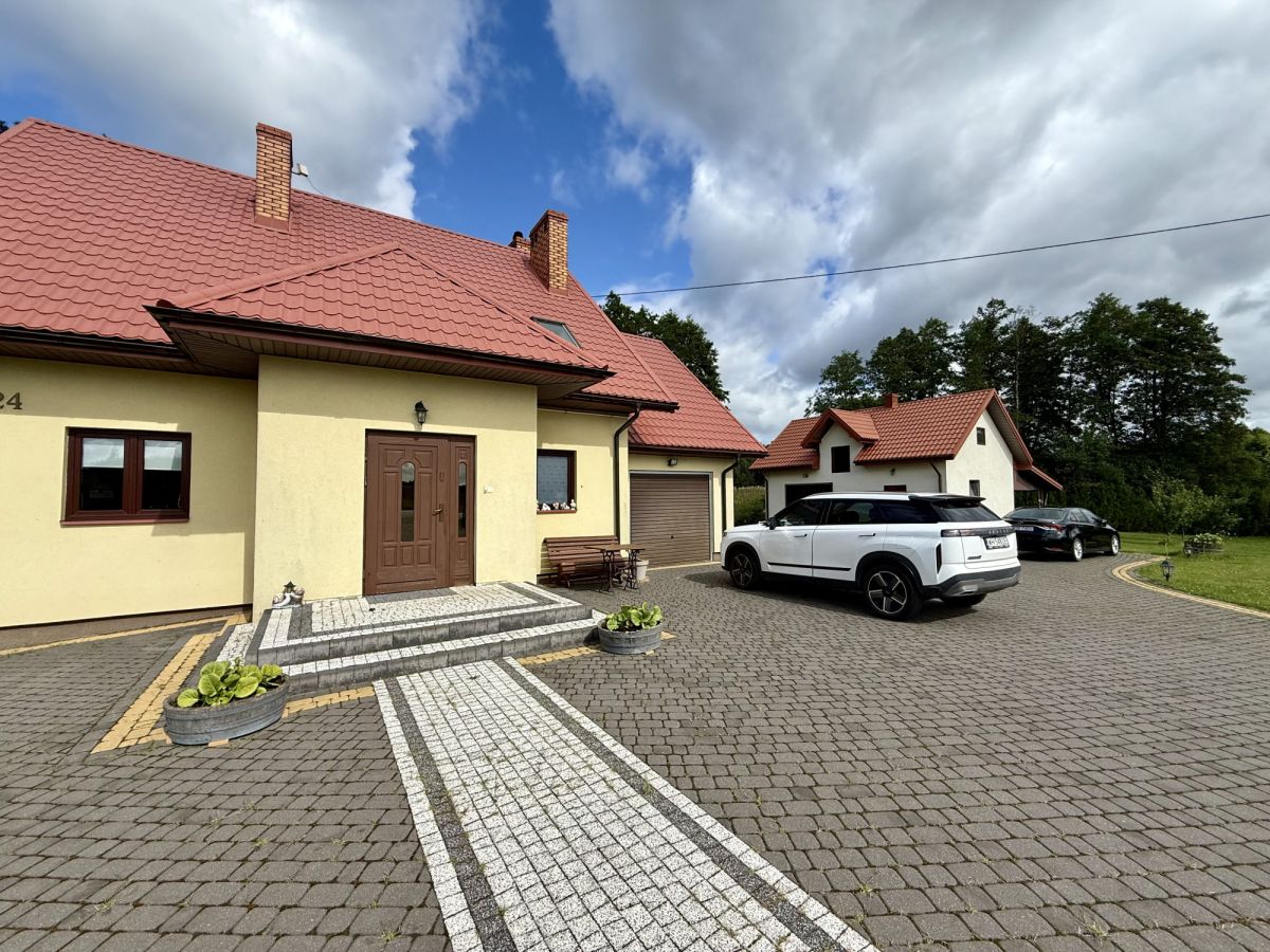 Dom na sprzedaż