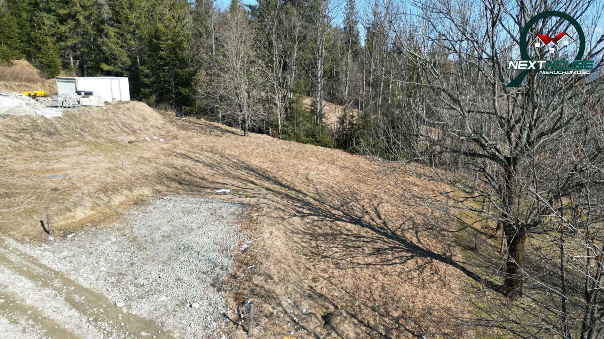 Działka na sprzedaż