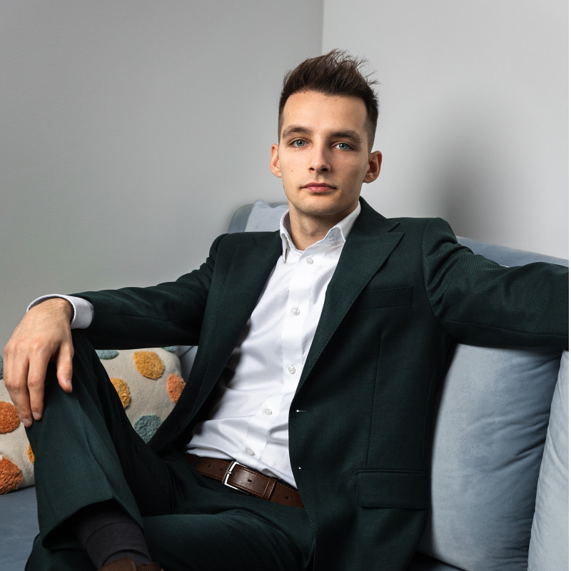 Maciej Olejnik