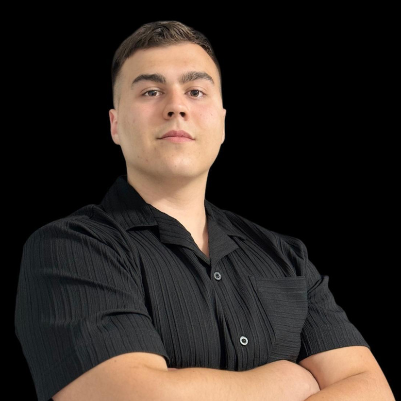 SZYMON SZLAPIŃSKI